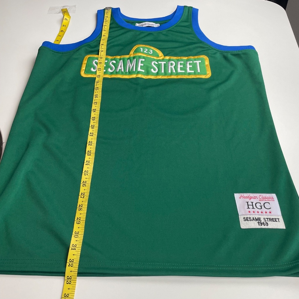 Headgear Classics Mens Sesame Street 1969 Embroidered Basketball Jersey 2XL - Picture 7 of 9